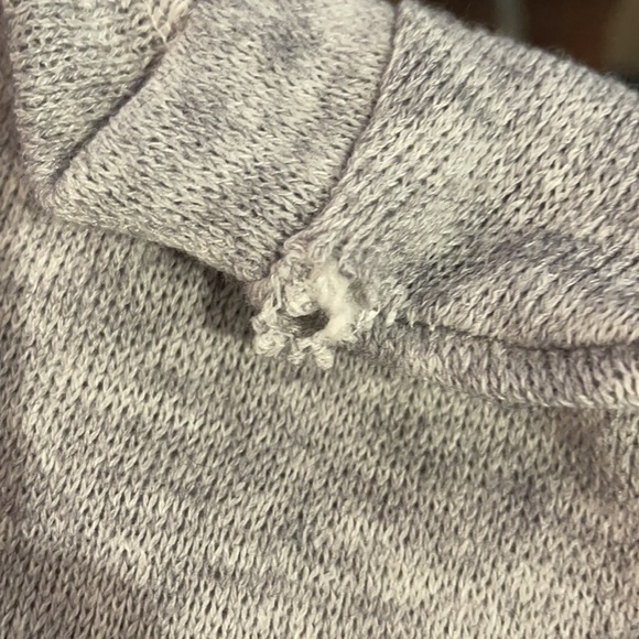 Gray with white lace trim sweater Medium - Picture 5 of 5